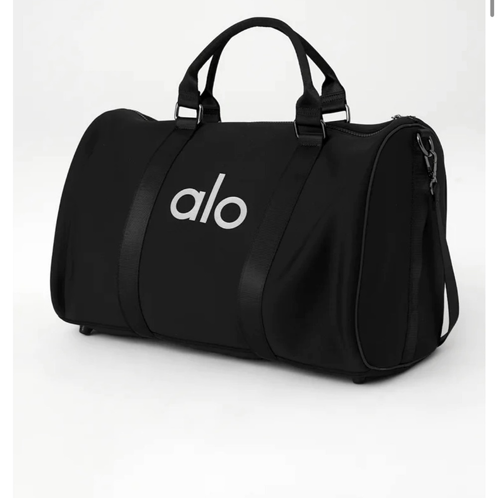 ALO YOGA DUFFLE/Gym Bag 💖🤍